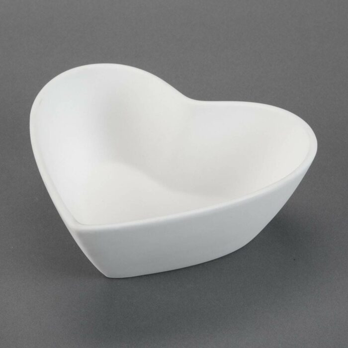 BQ MED MEDIUM HEART BOWL